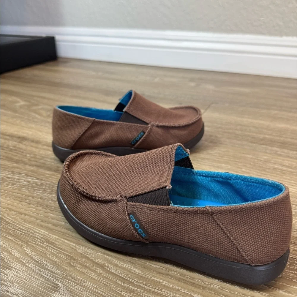 Crocs Kids Brown Slip-On Shoes J 1